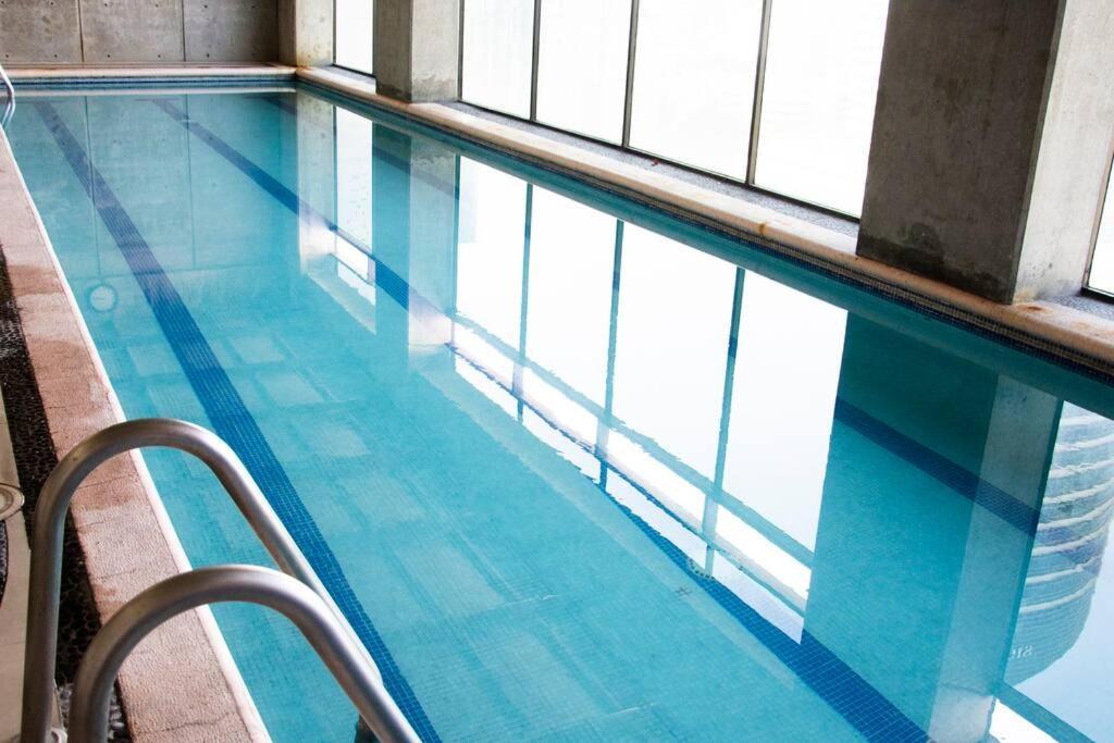 Great Cozy Loft Luxory Pool/ Gym/jacuzzi/roof * México DF