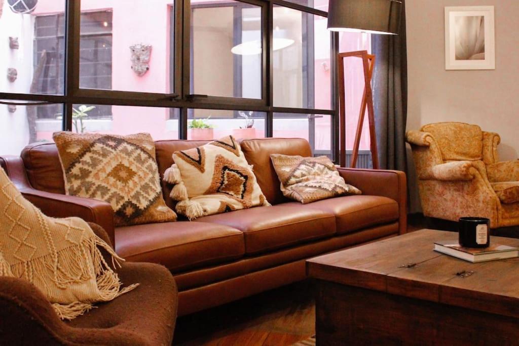 New Mex Inspired Bo-ho Chic With Private Patio And Roof Terrace *