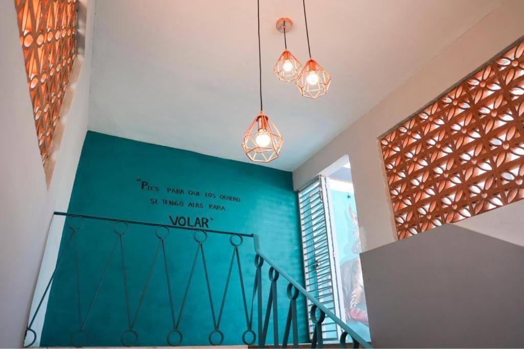 Apartamento New Mex Inspired Bo-ho Chic With Private Patio And Roof Terrace