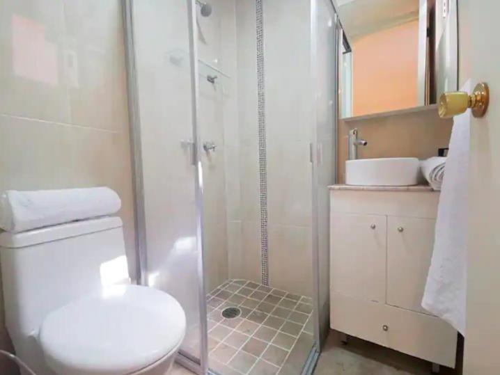 Apartamento Quiet And Cozy With Terrace, King-size Beds, And Parking Lot *