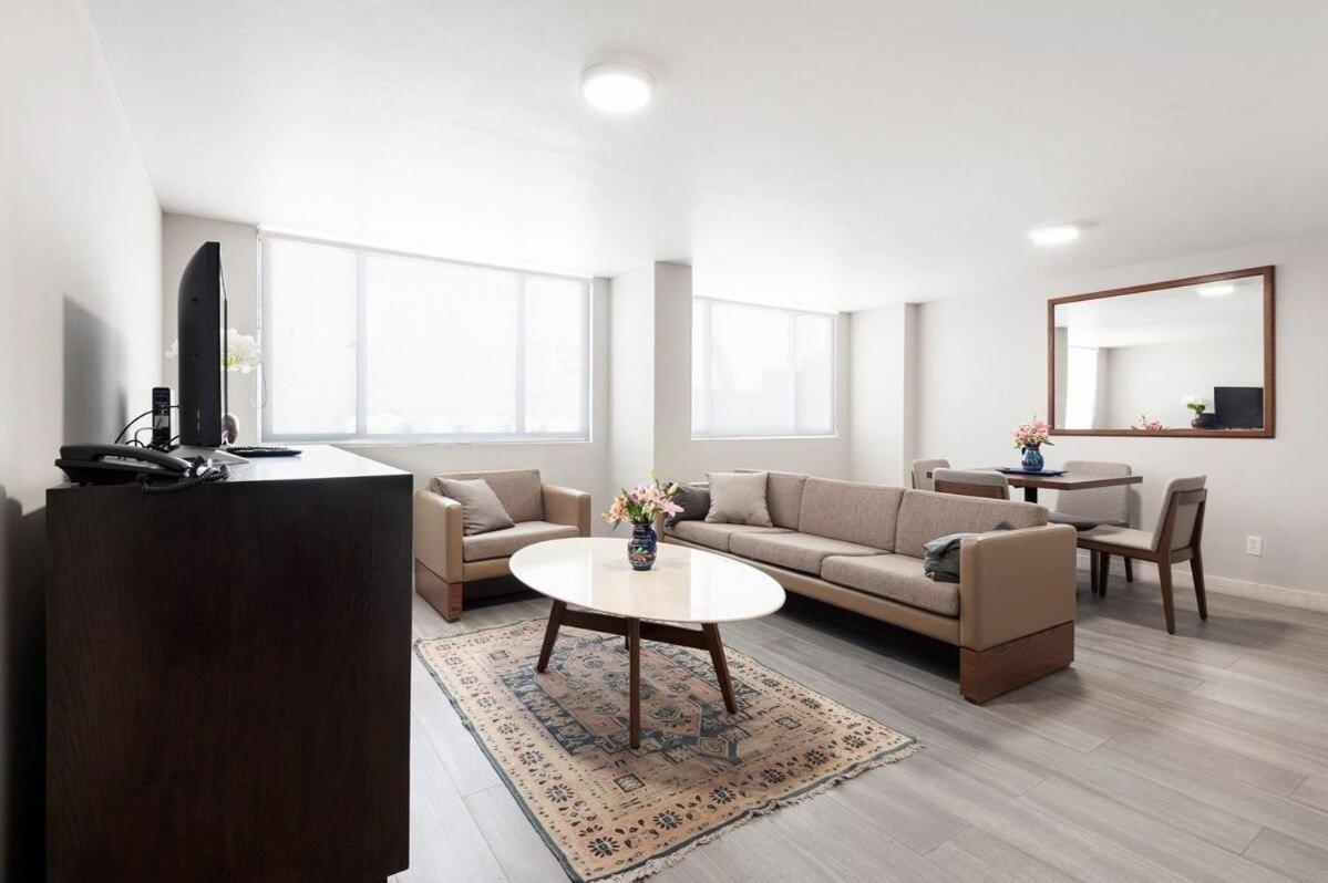 Cdmx Paseo De La Reforma, 4personas. Super Comodo Apartamento