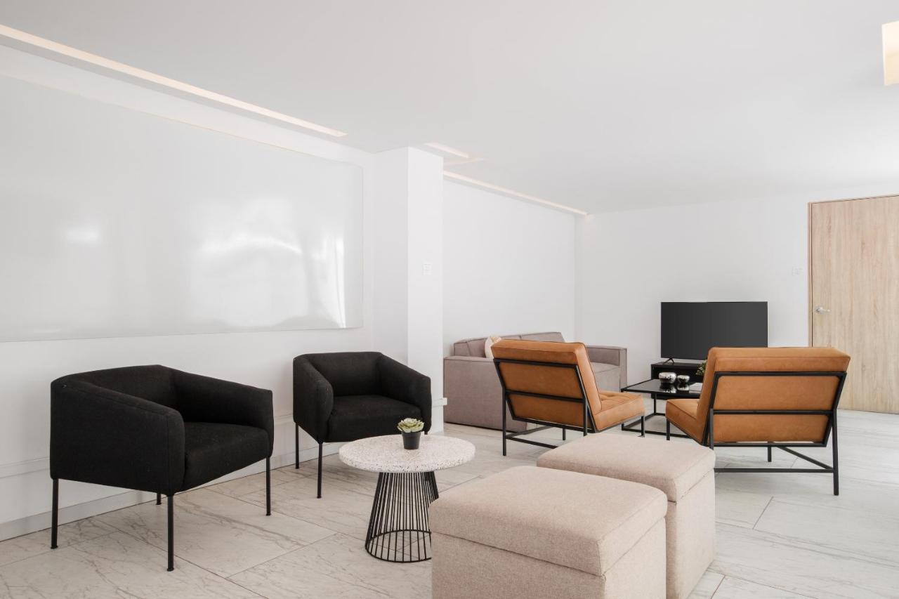 Sonder Casa Tais 4*