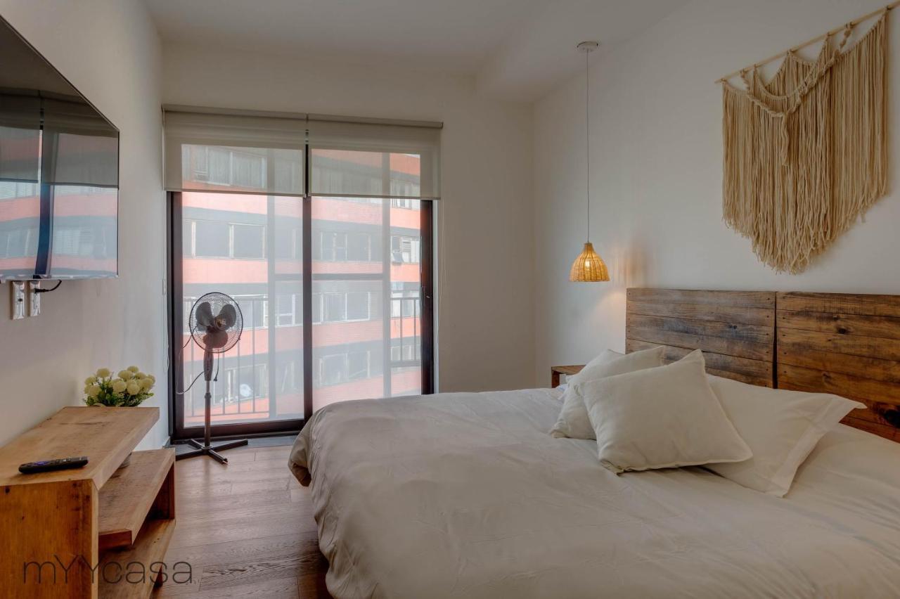 Private Balcony Infinity Pool & Rooftop In La Roma - Queretaro * Mexico City