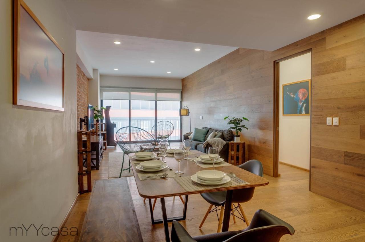 Private Balcony Infinity Pool & Rooftop In La Roma - Queretaro * Mexico City