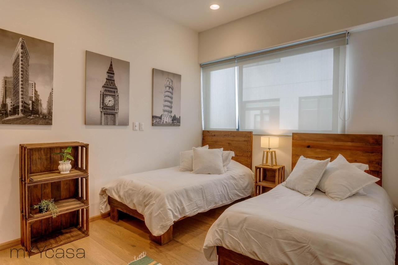 Private Balcony Infinity Pool & Rooftop In La Roma - Queretaro Apartment *