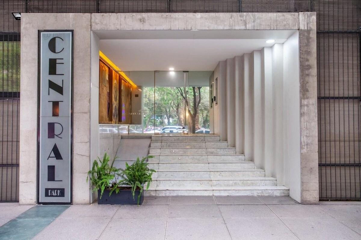 Apartamento La Mejor Ubicacion Con Alberca Caliente, Gym, Bar *