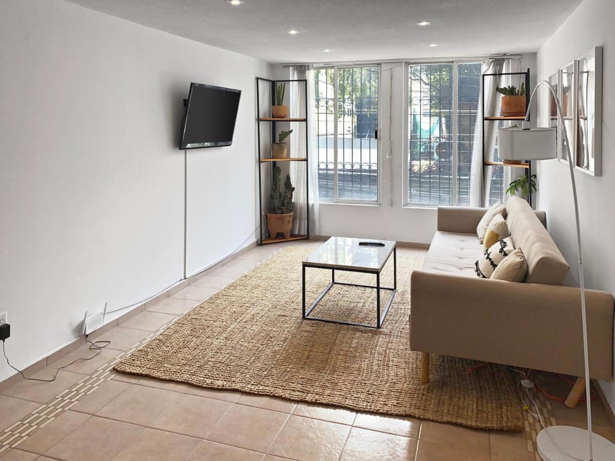 Spacious 3 Bed +2 Bath In Roma N * México DF