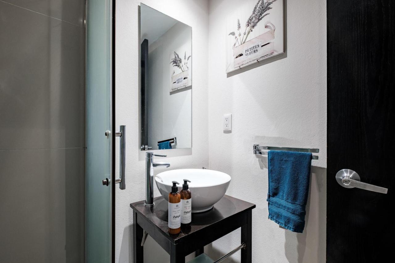 2br With Jacuzzi | Pool | Skyline