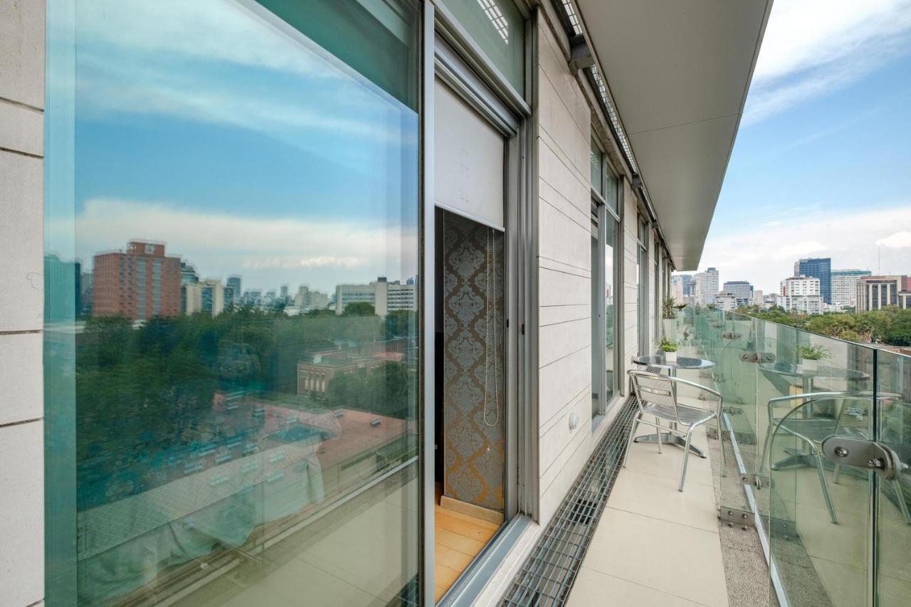 2br With Jacuzzi | Pool | Skyline