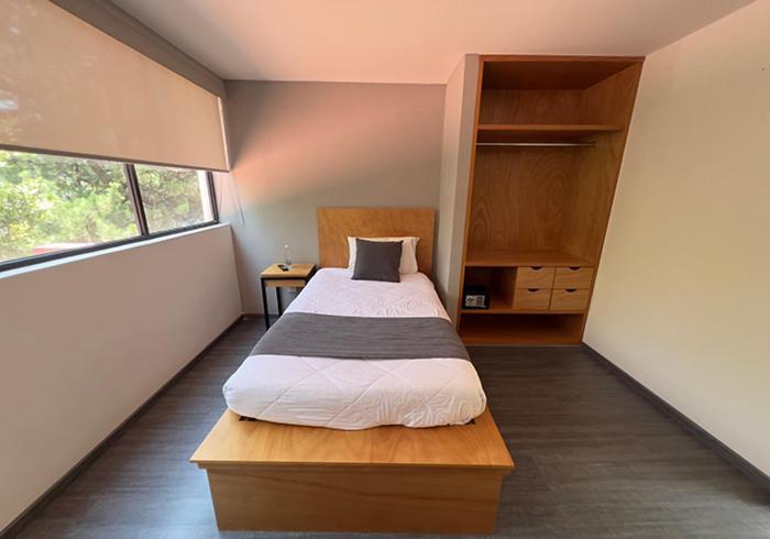 Bonsai Aguilas Homestay