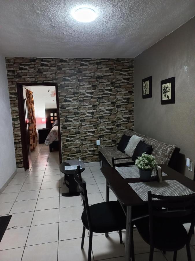 Apartamento Comodo & Confortable Apartamento. 5 Minutos Del Aeropuerto *