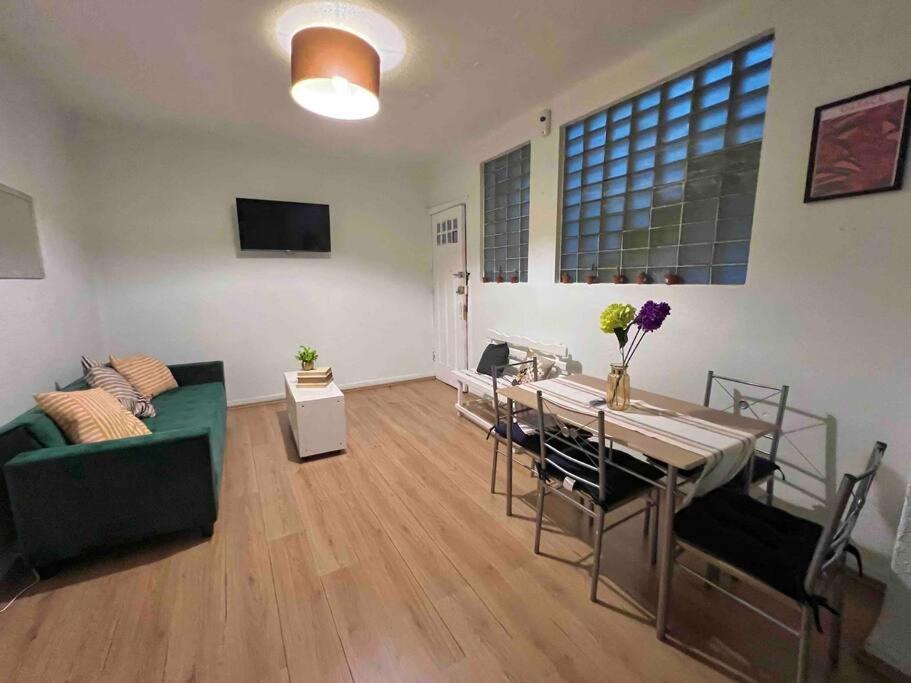 Departamento En Juan Escutia Condesa Apartamento