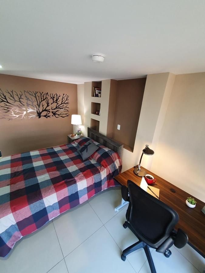 Apartamento S01 Premium Frente Al Tec Cem Con Cocineta Wifi Balcon Parking Terraza