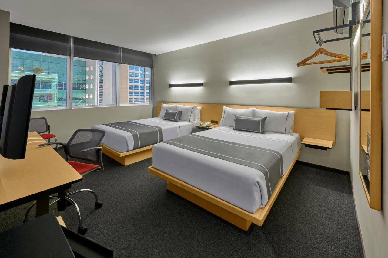 Hotel Express By Marriott Ciudad De Mexico Santa Fe 4*