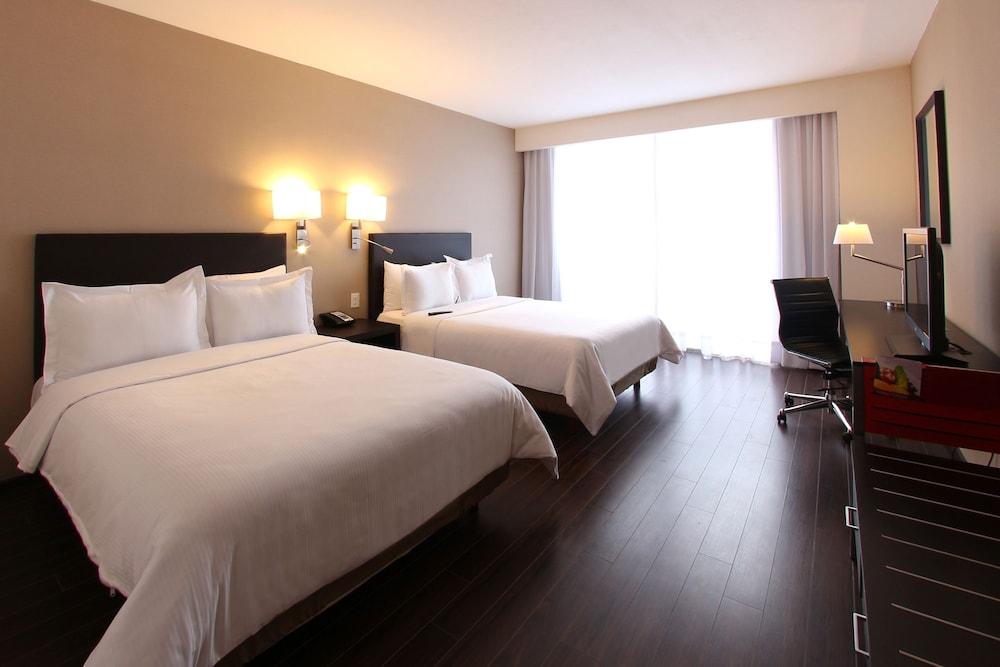 Fiesta Insurgentes Viaducto Hotel