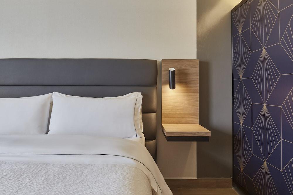 Hotel Fiesta Insurgentes Viaducto 4*