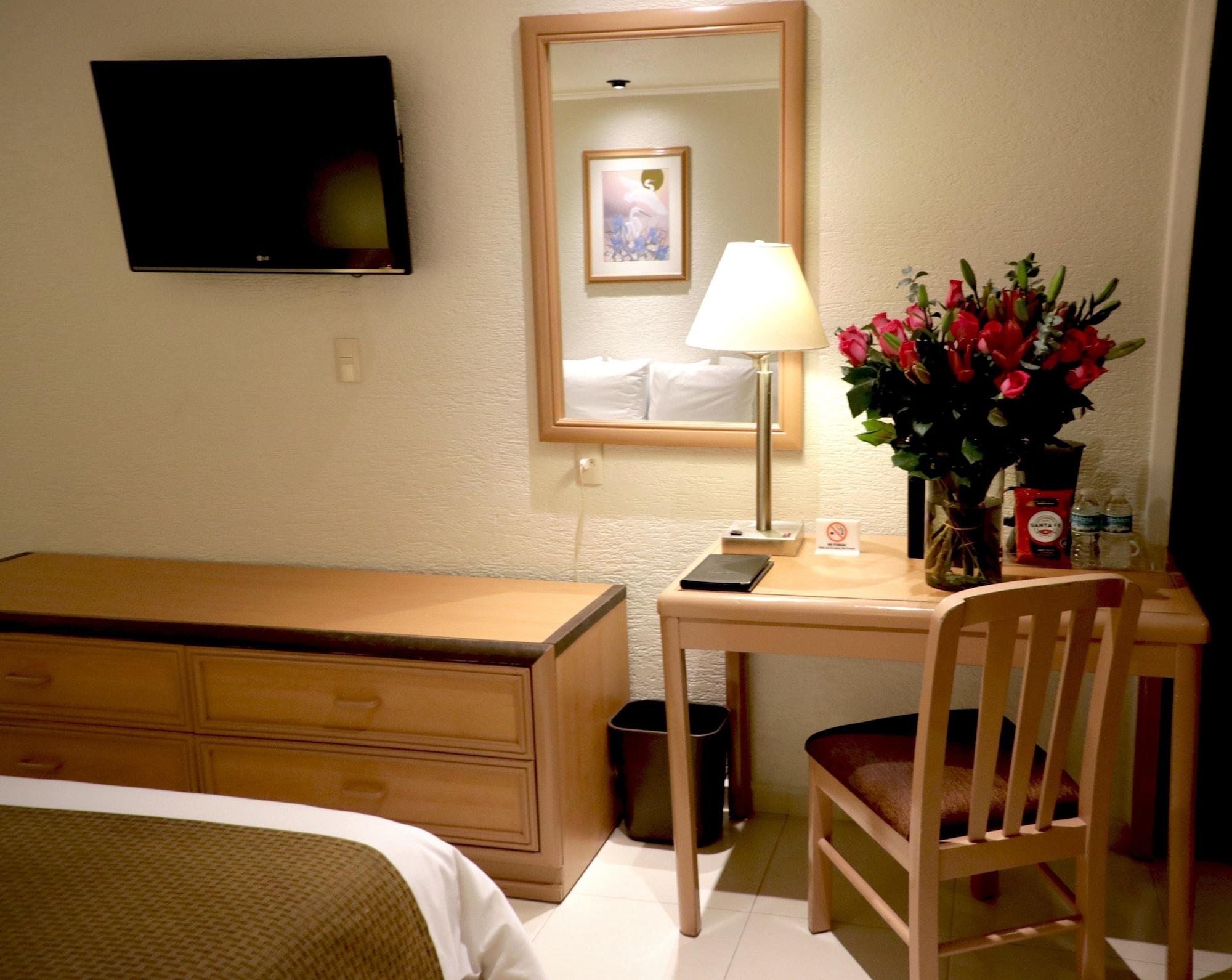 Pf Hotel 4*