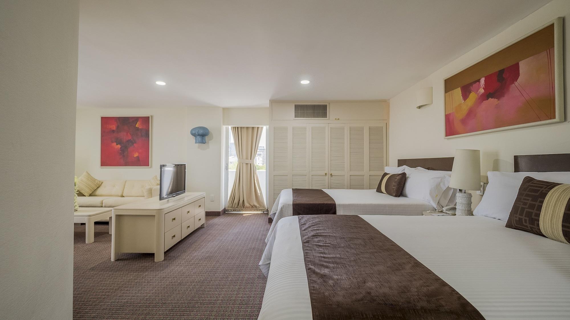 Hotel Century Reforma 4*