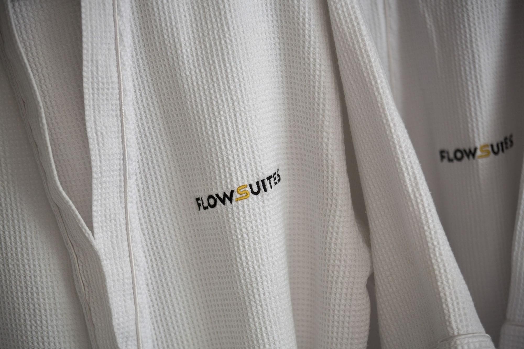Flowsuites Wtc Apartahotel