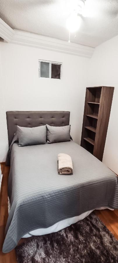 C.-habitacion Con Bano Privado / Centro De Coyoacan México DF
