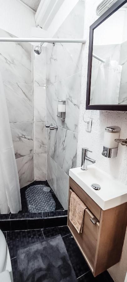 Pensión C.-habitacion Con Bano Privado / Centro De Coyoacan