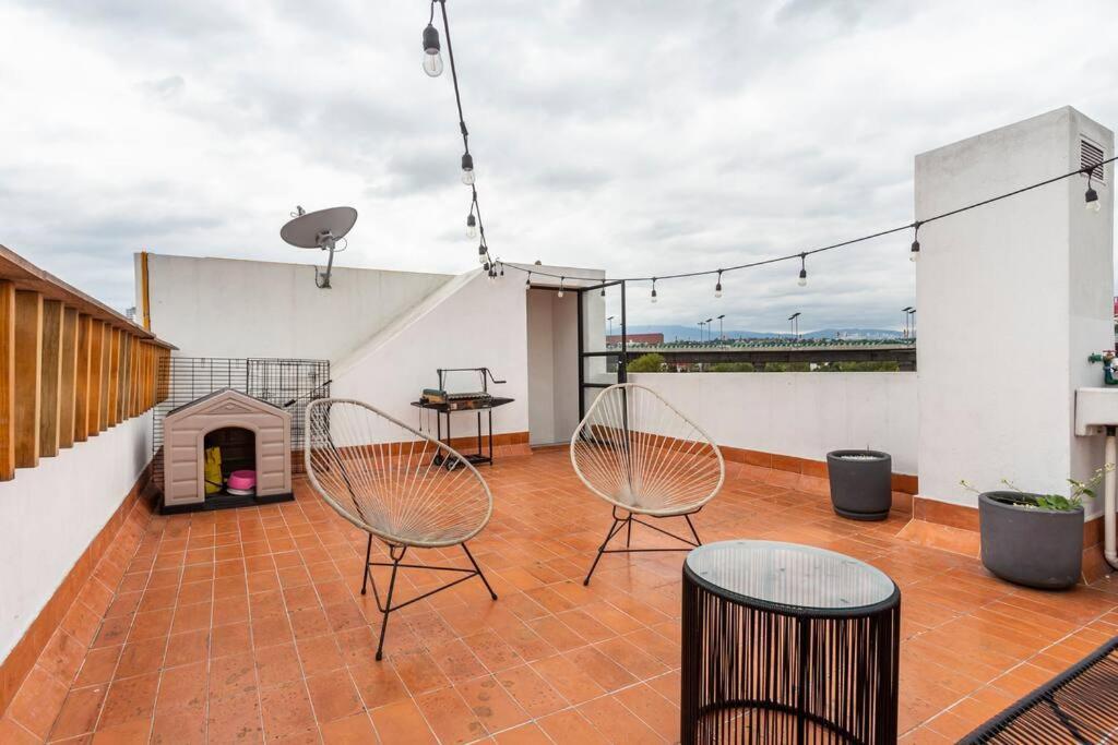 Penthouse With Private Rooftop In Apartamento