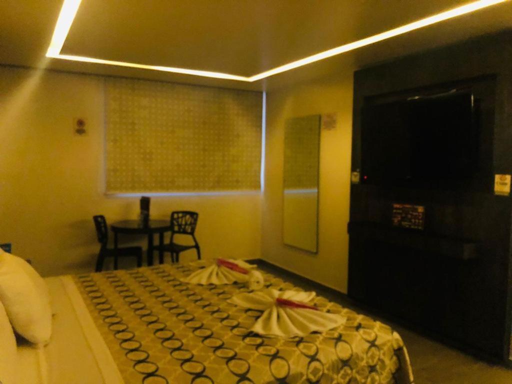 M Elite Golden Hotel