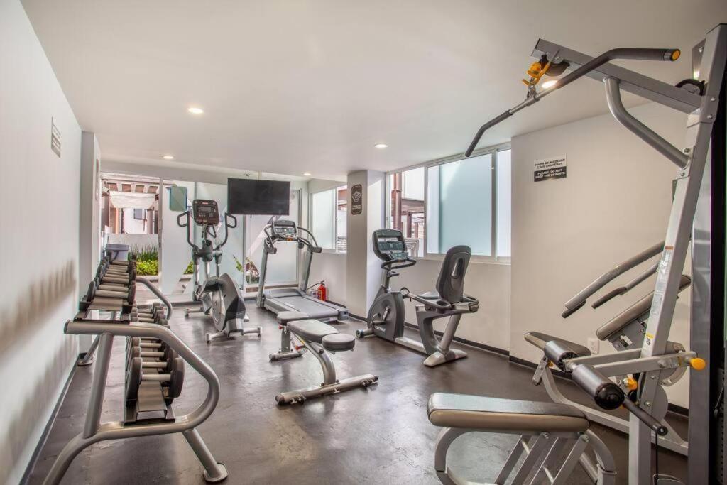 Corazon De Condesa 3 Departamentos - 200mbps Wifi, Roof, Gym Aparthotel *