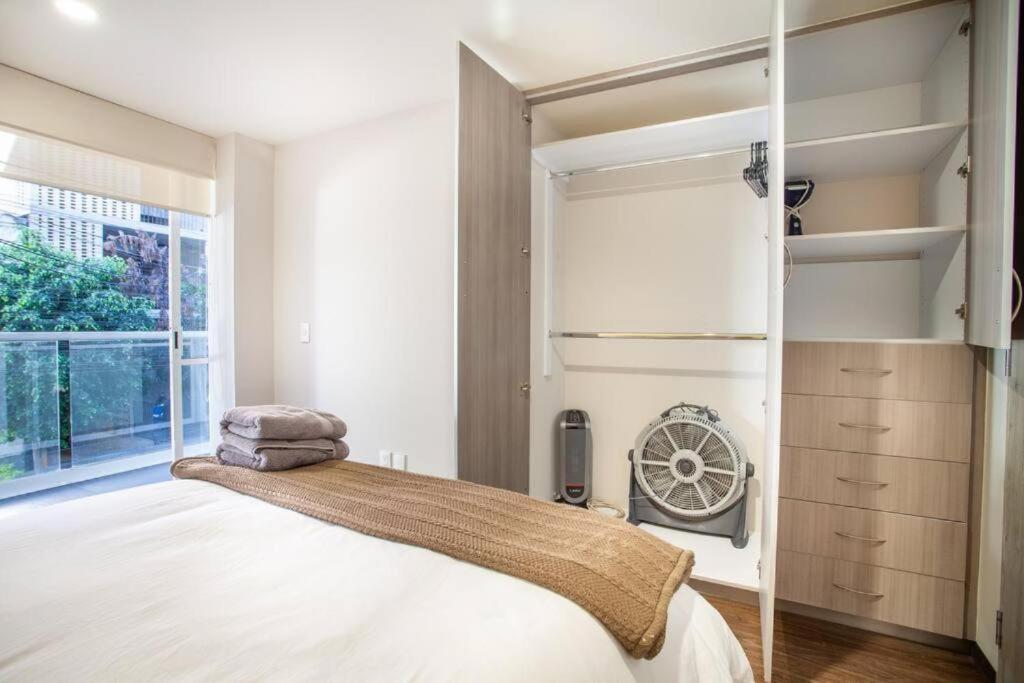 Corazon De Condesa 3 Departamentos - 200mbps Wifi, Roof, Gym Aparthotel