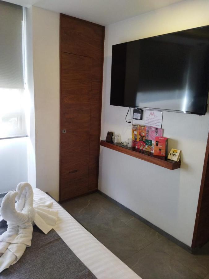 M Elite Black 4* México DF