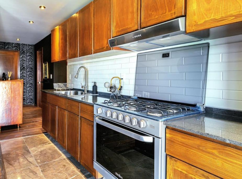 Elegant Boutique In La Roma 2br/2ba/terrace Apartamento *