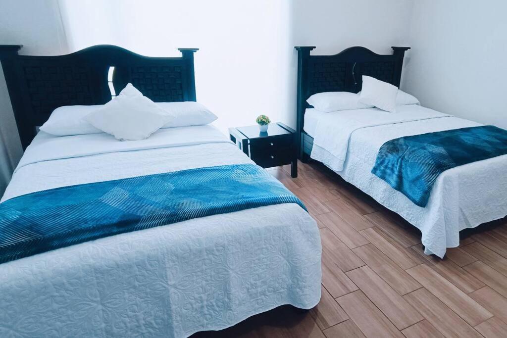 Secure, And Quiet Work Or Travel Apartamento México DF