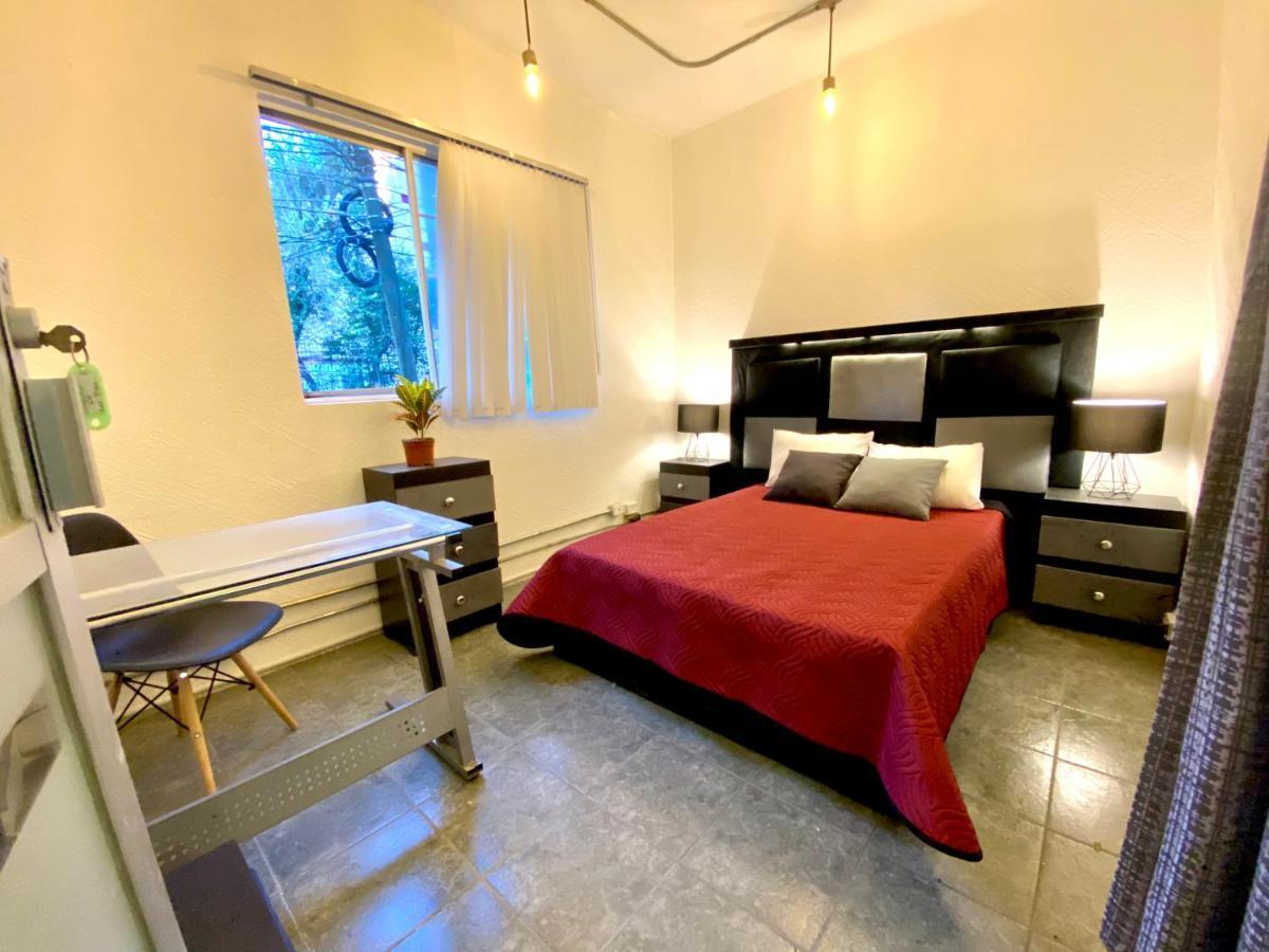 Roomies Reforma-el Angel Hostal *
