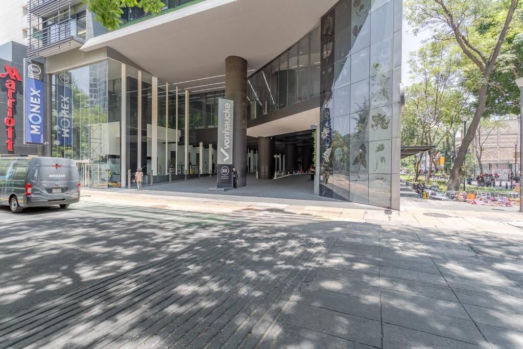 Moderno Departamento En Reforma 284 Mexico City