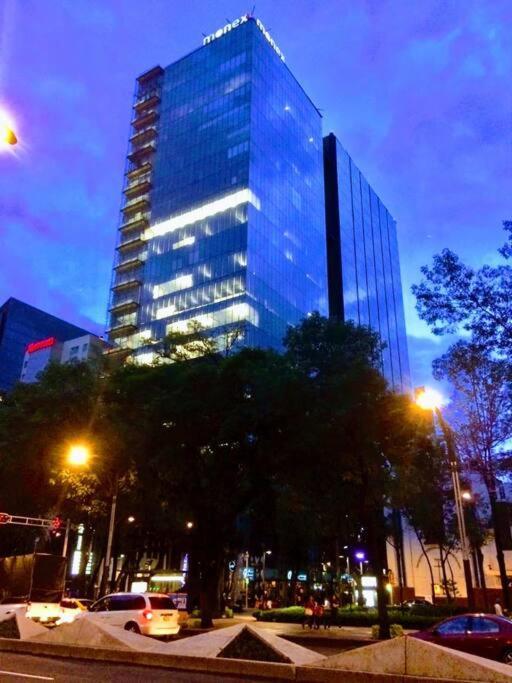 Moderno Departamento En Reforma 284 * México DF