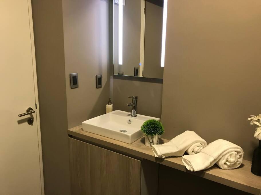 Departamento En Wtc - Facturamos Apartment