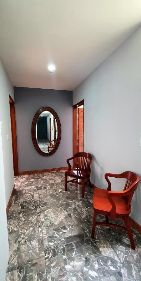 Lindas Eugenio Sue Guest house