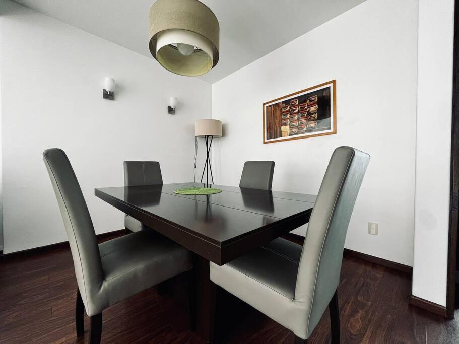 Apartamento Condesa Amsterdam 304 Inviting 1 Bed, 1 Bath Located On Picturesque Amsterdam Avenue