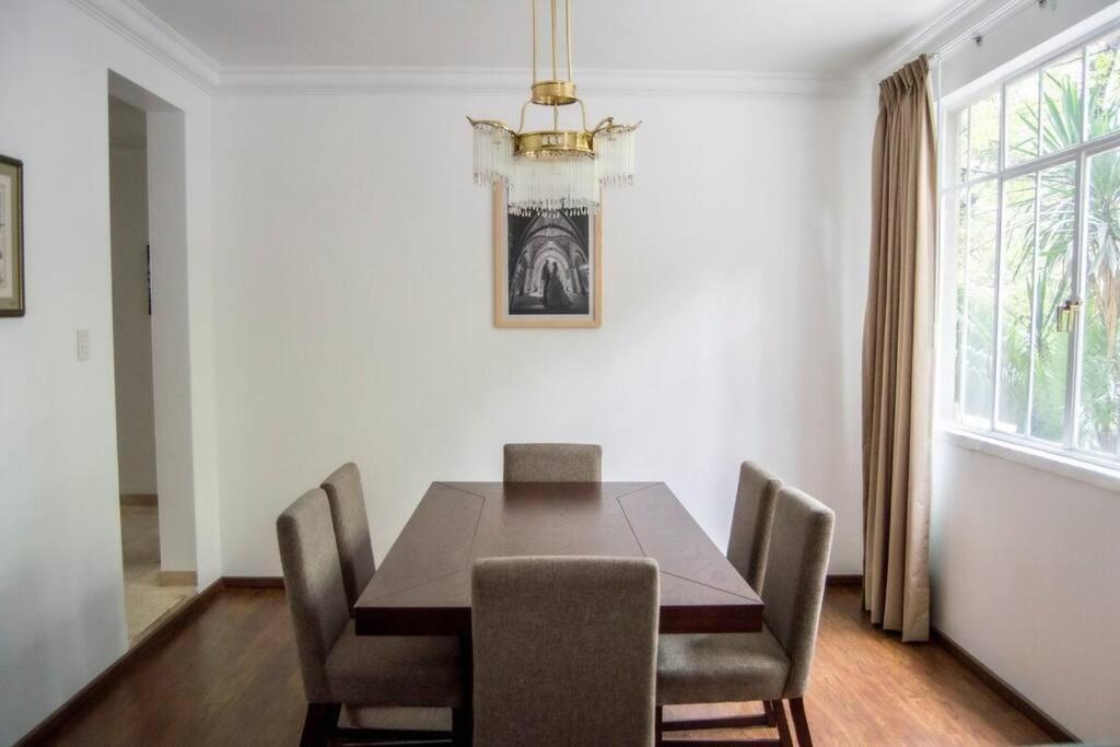 Condesa Campeche 3 Charm 2br 1ba With Expansive Living Space