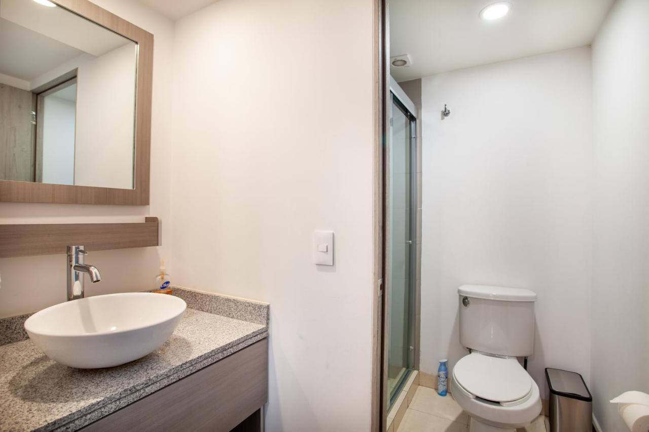 Apartamento Moderno Mexicano 3br/2ba 200mbps