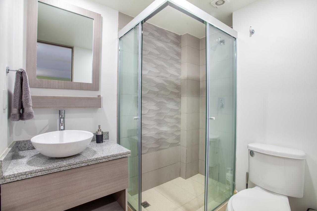 Moderno Mexicano 3br/2ba 200mbps Apartamento