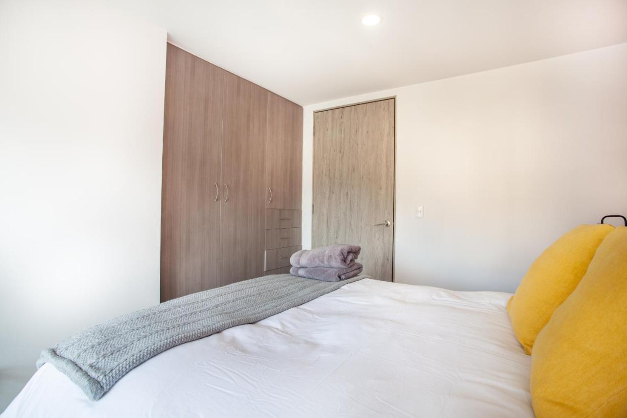 Apartamento Moderno Mexicano 3br/2ba 200mbps *
