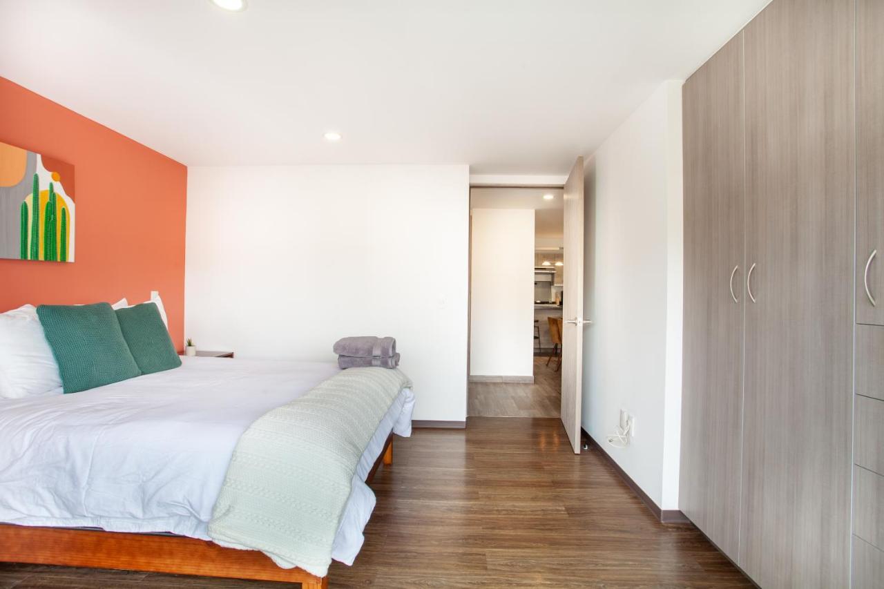 Apartamento Moderno Mexicano 3br/2ba 200mbps