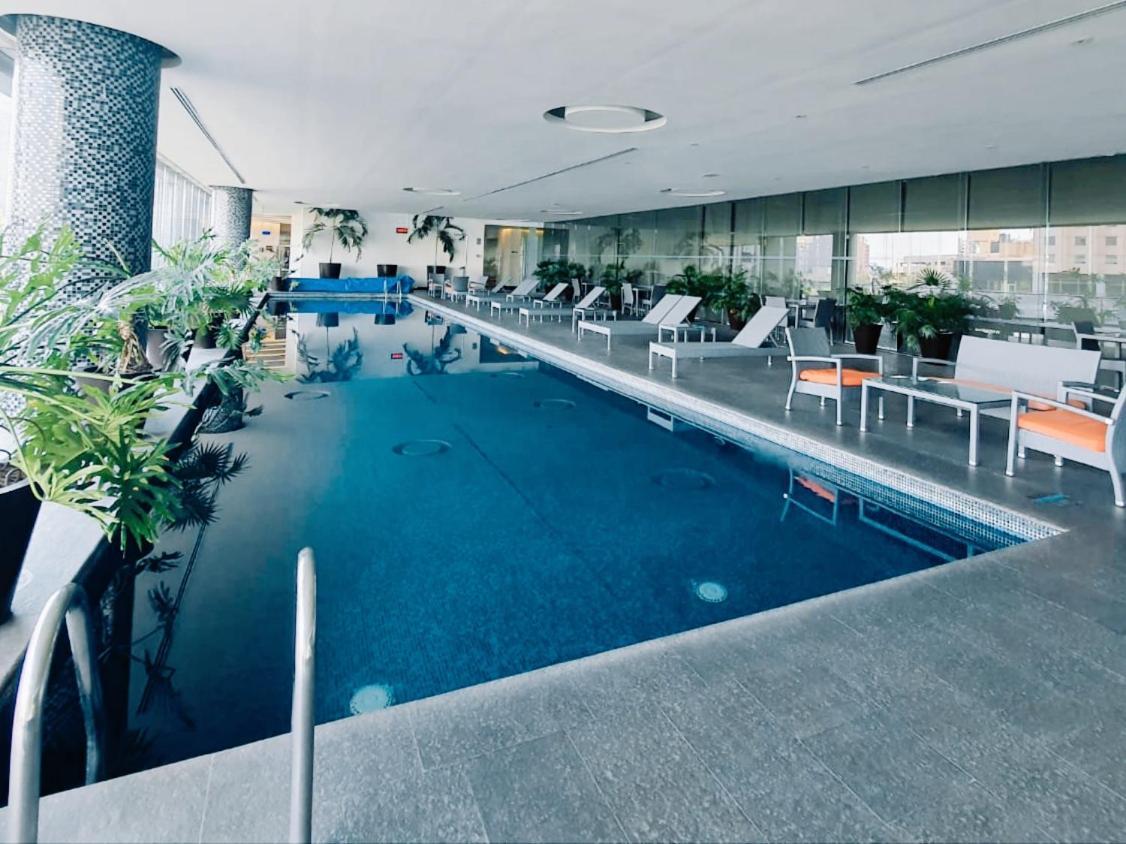 Apartamento On Paseo De La Reforma, Great Location, Luxurious, Pool, Gym