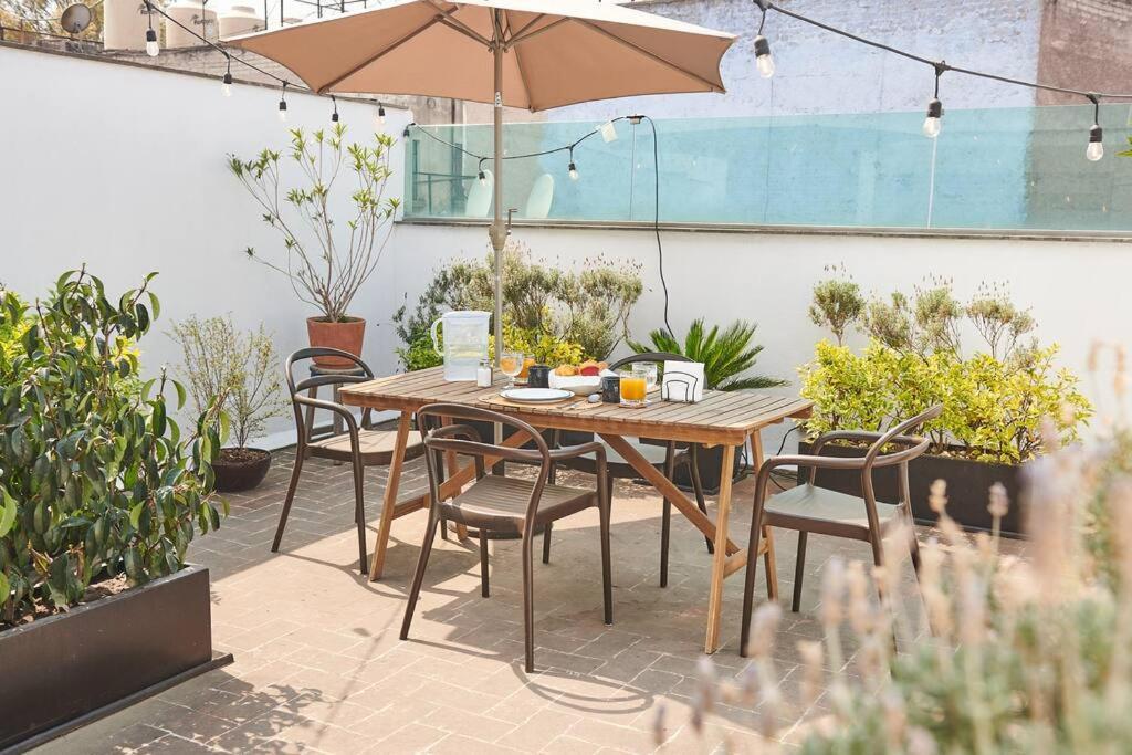 Soleado Ph Con Terraza Privada En Roma Norte * México DF