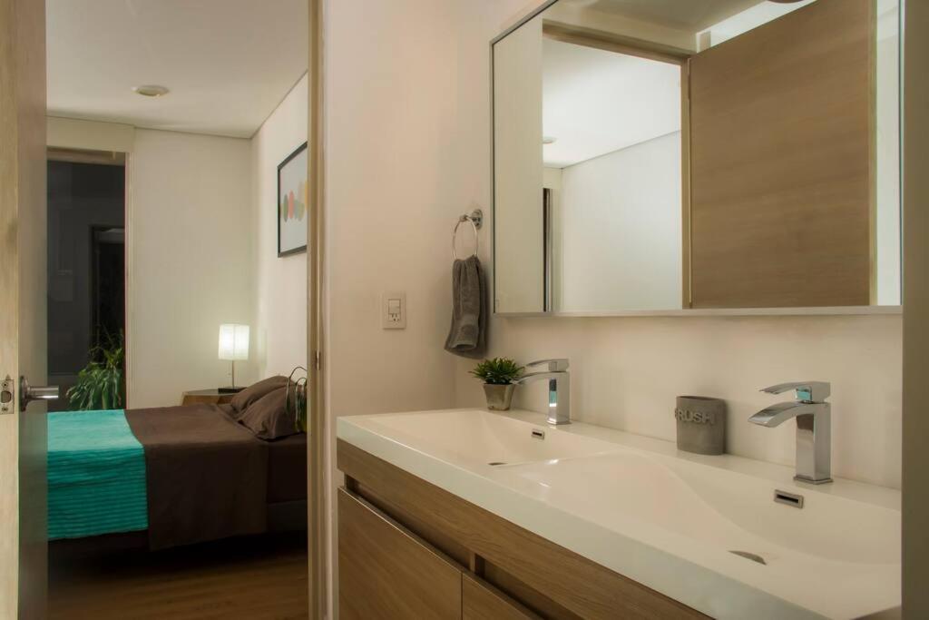 Spacious, Modern Luxury In Roma Norte Apartamento México DF