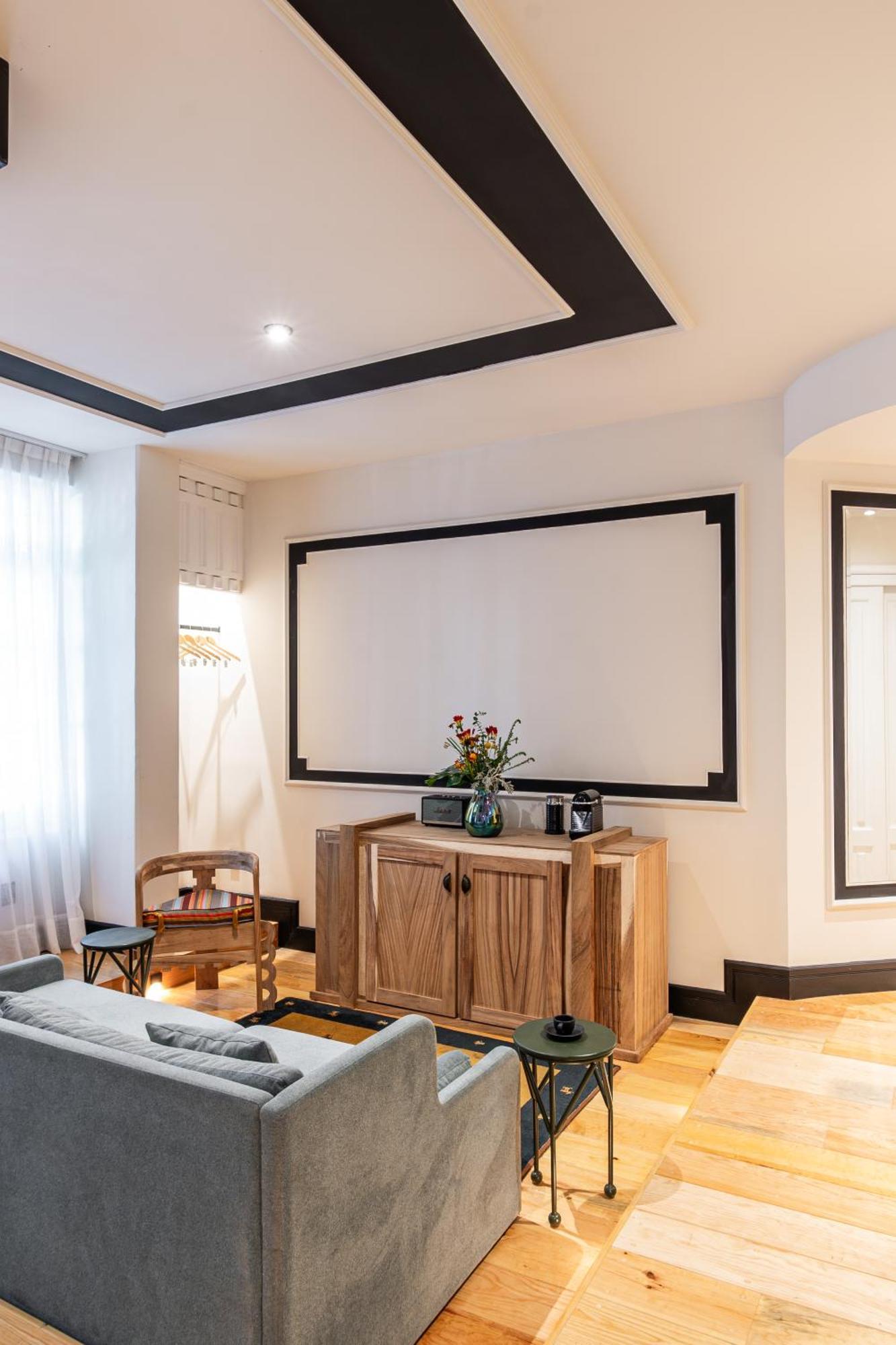 La Valise Hotel 5*