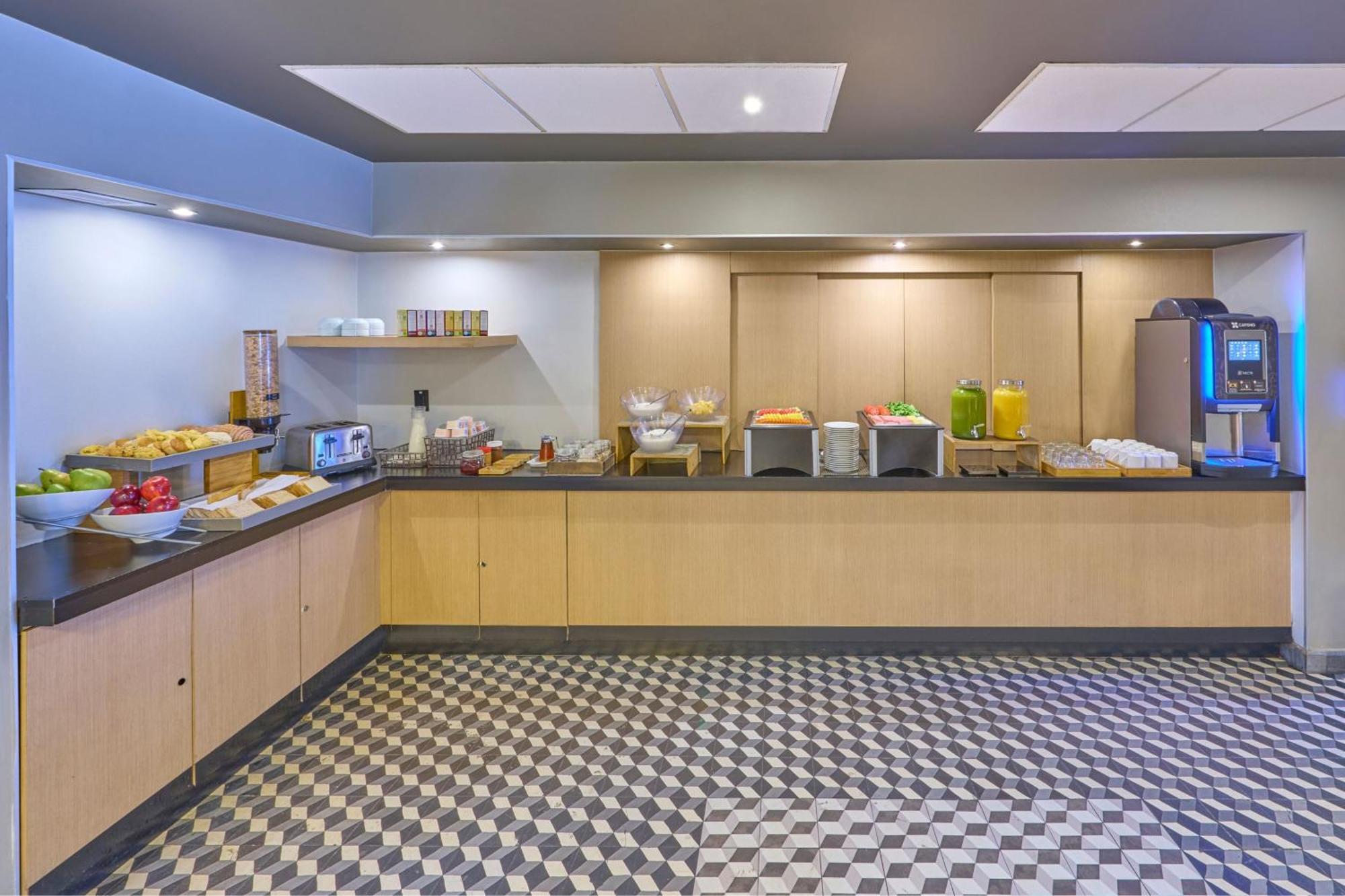 Express By Marriott Ciudad De Periferico Sur Tlalpan Hotel 4*