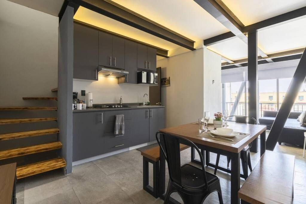 1ph Hidden Gem In Centro Fits 10 Private Terrace Сasa de vacaciones *
