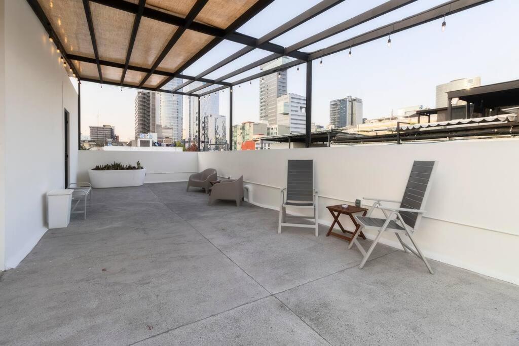 L202 Ac Panoramic Rooftop Views *